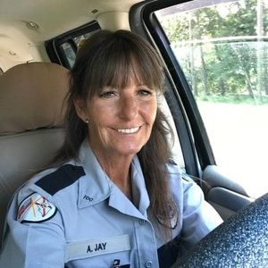 Meet your Posher, Anne